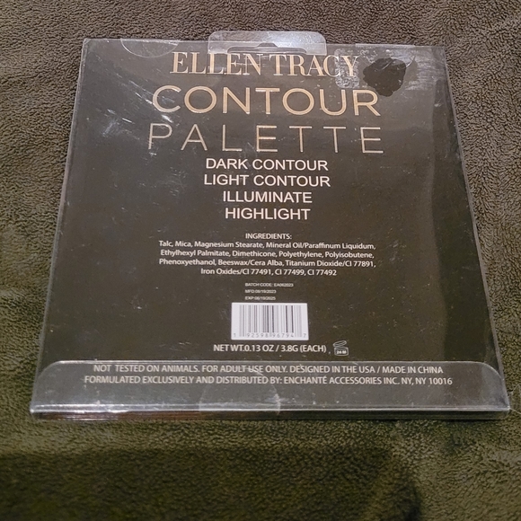 NEW Ellen Tracy 4 Countour Palette - Picture 4 of 4